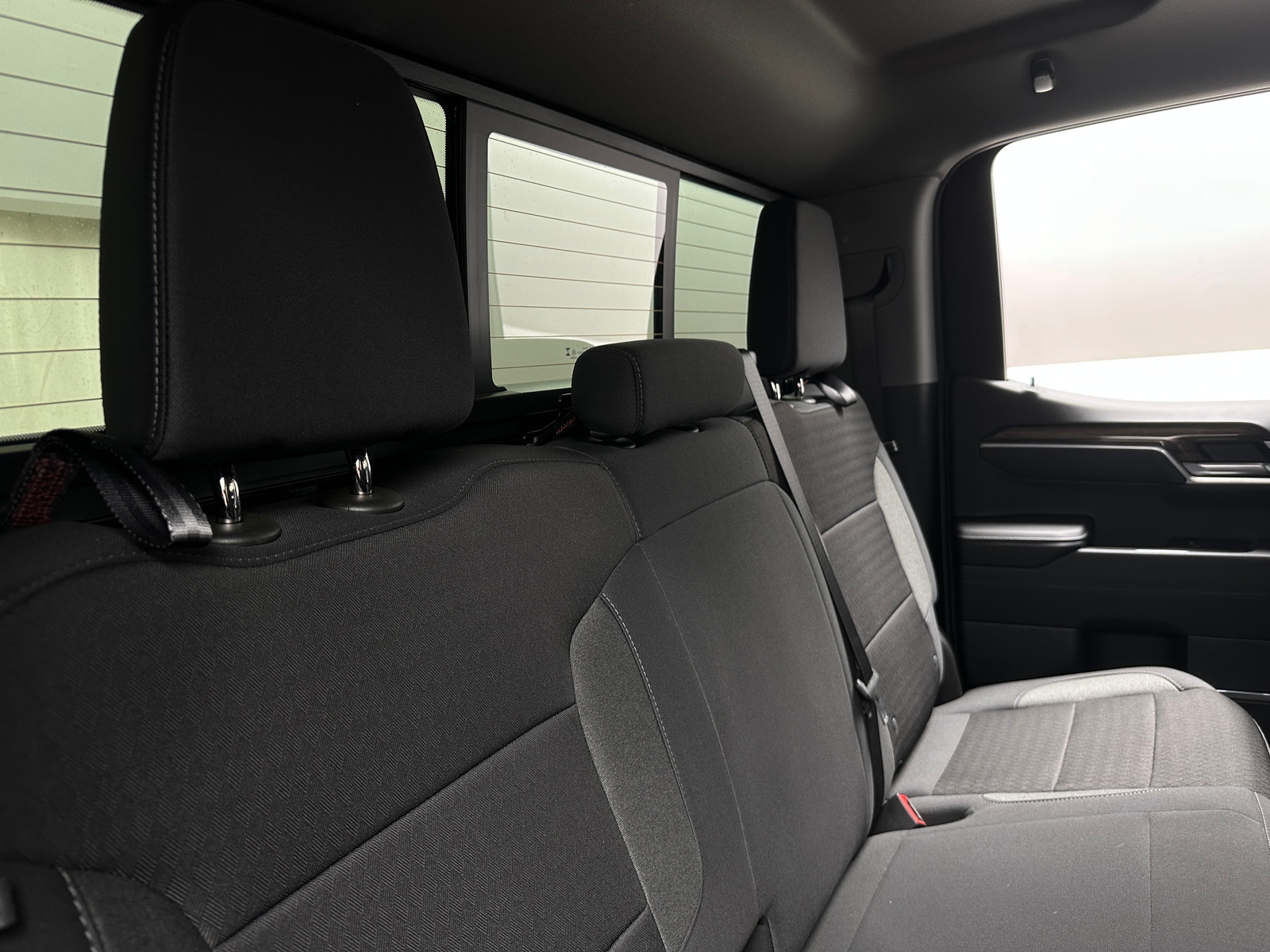 Thumbnail: 2025 Chevrolet Silverado 1500 - 6