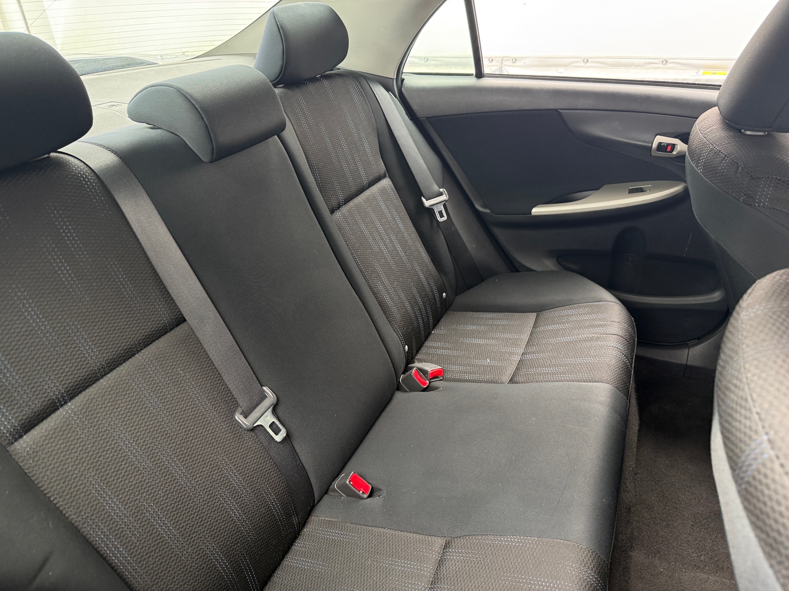 Thumbnail: 2011 Toyota Corolla - 6