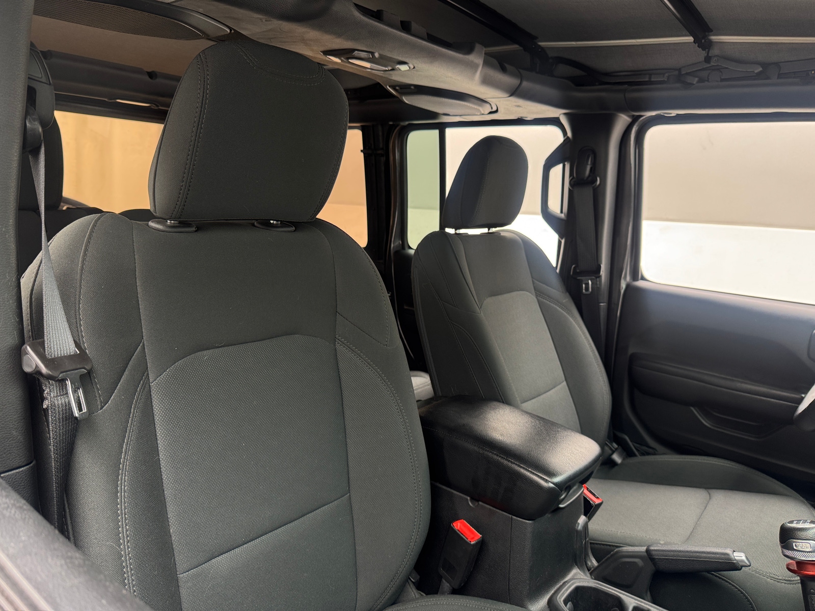 Thumbnail: 2018 Jeep Wrangler - 2