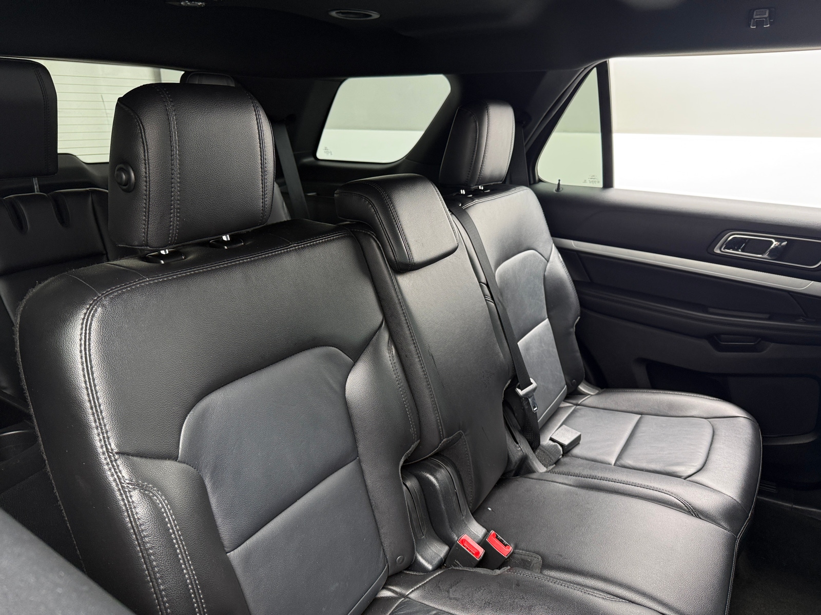 Thumbnail: 2017 Ford Explorer - 6