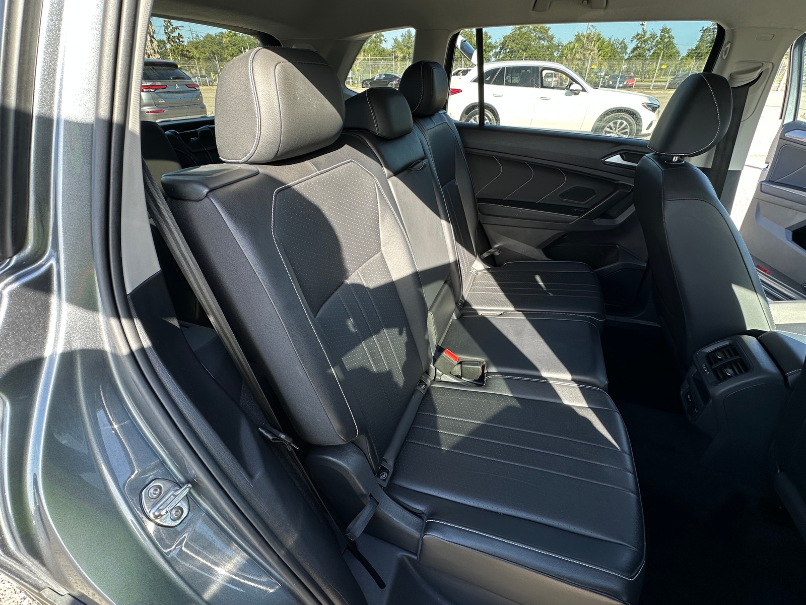 Thumbnail: 2024 Volkswagen Tiguan - 5