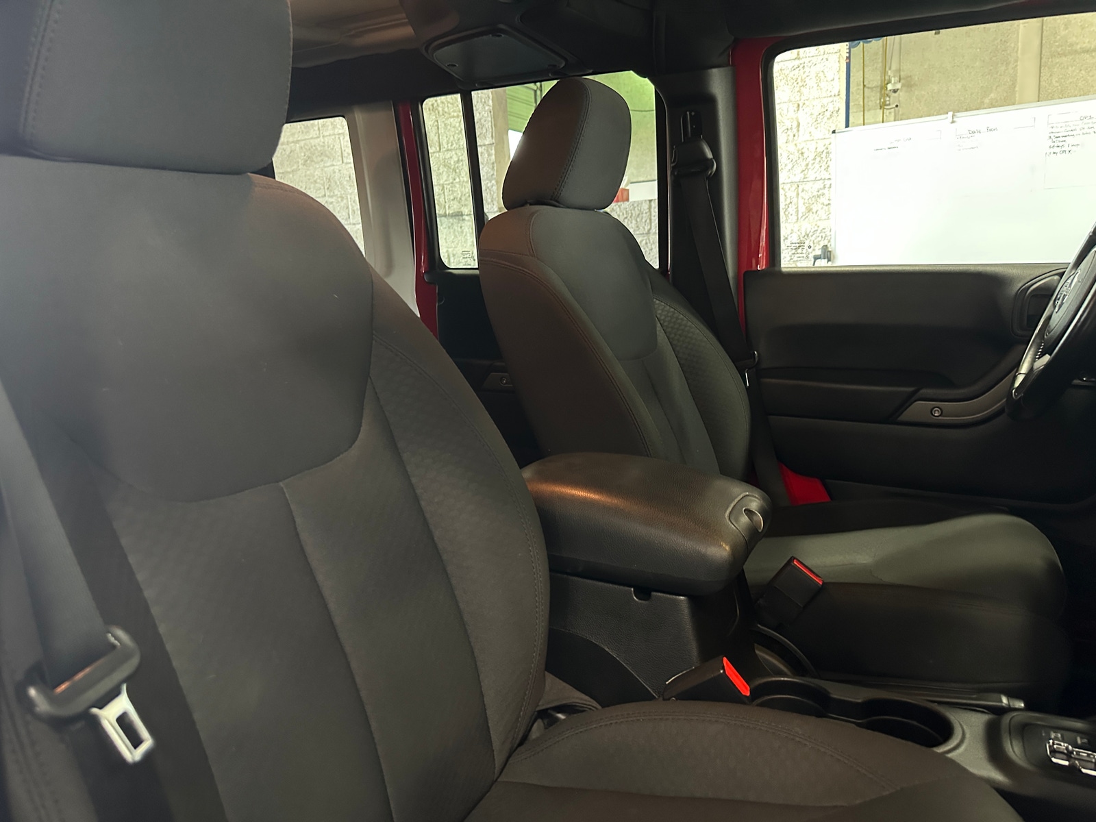 Thumbnail: 2016 Jeep Wrangler - 2