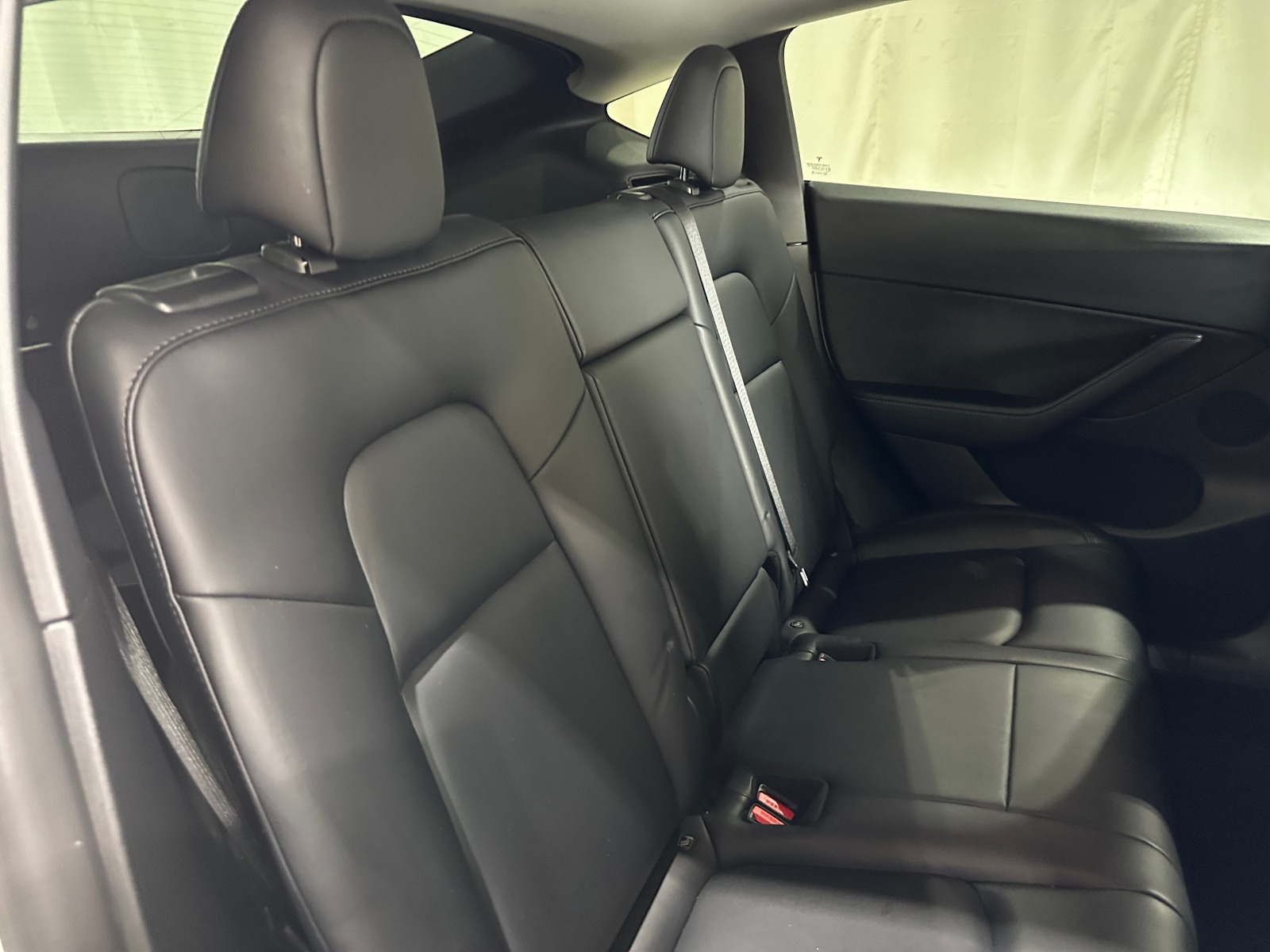 Thumbnail: 2022 Tesla Model Y - 5