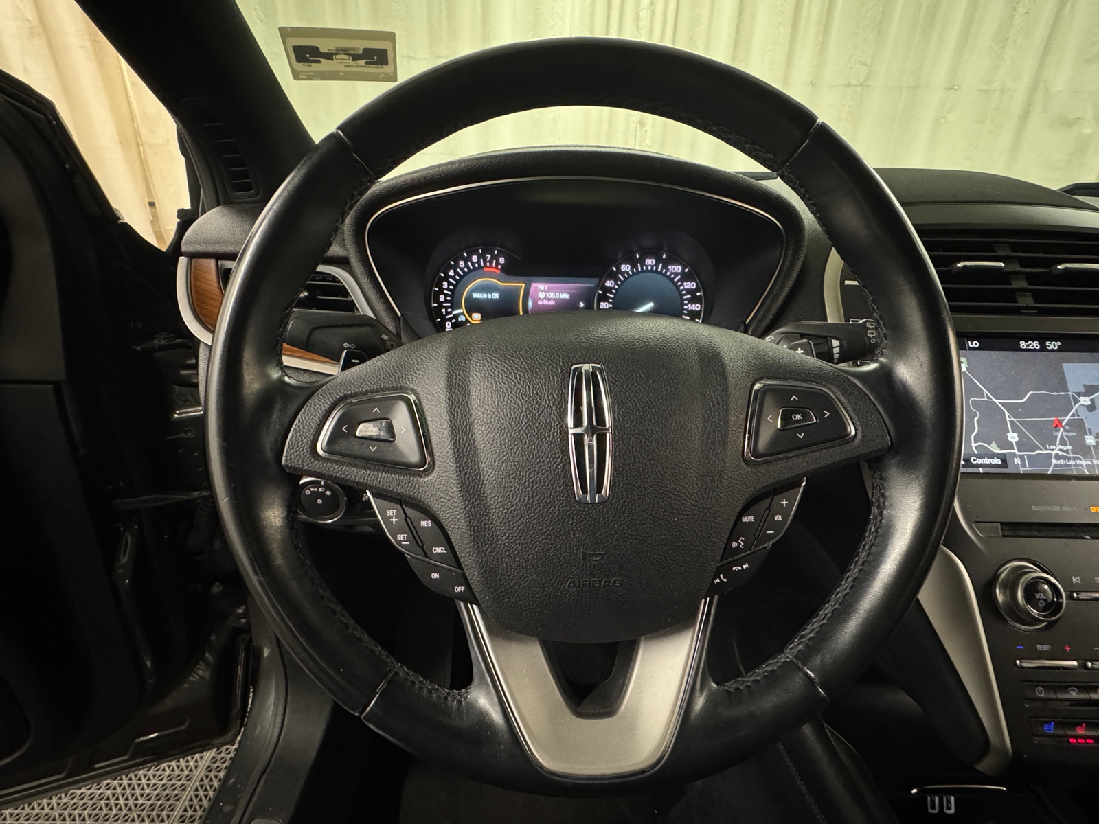 Thumbnail: 2017 Lincoln MKC - 4