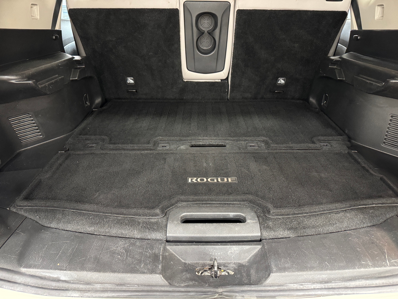 Thumbnail: 2016 Nissan Rogue - 7