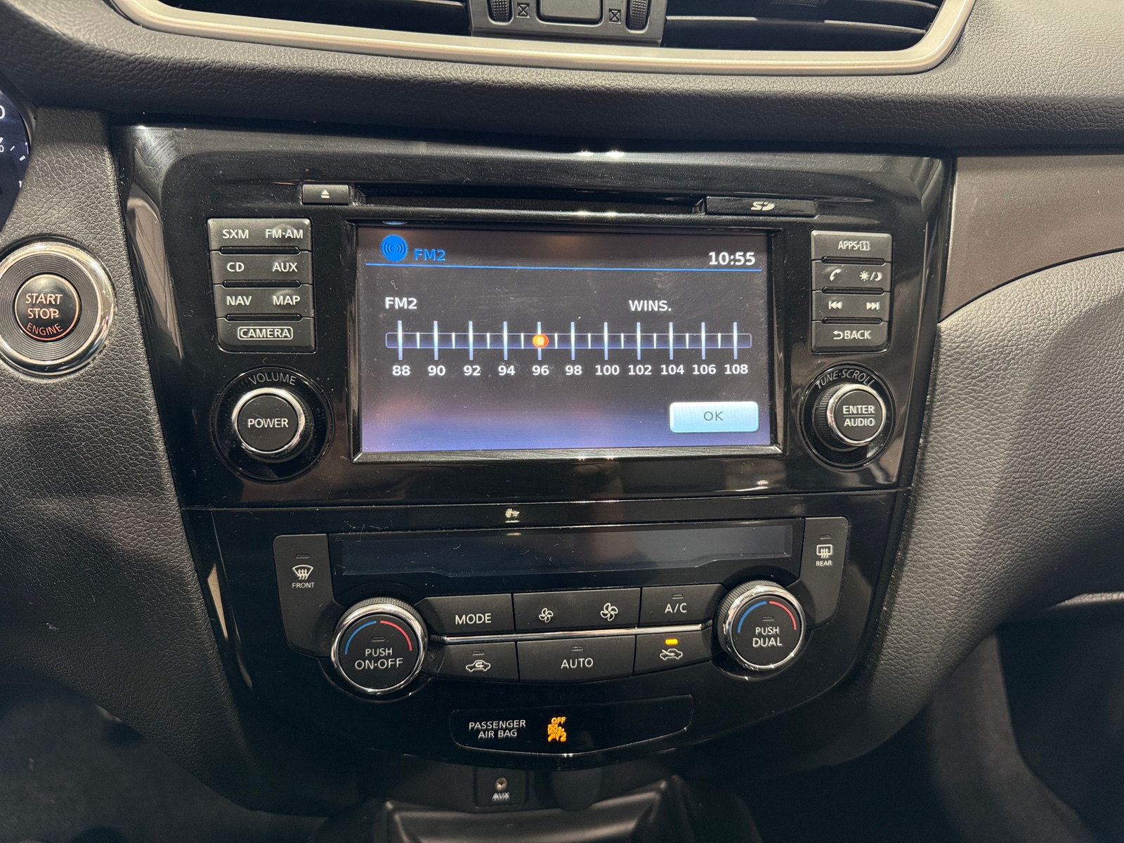 Thumbnail: 2016 Nissan Rogue - 4