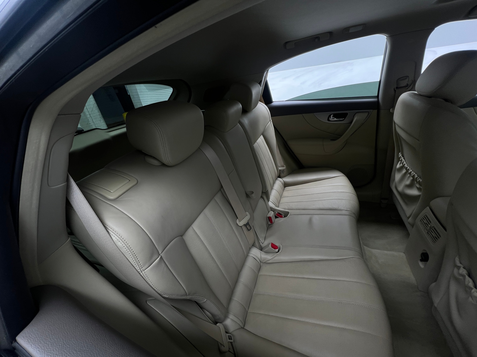 Thumbnail: 2017 INFINITI QX70 - 5