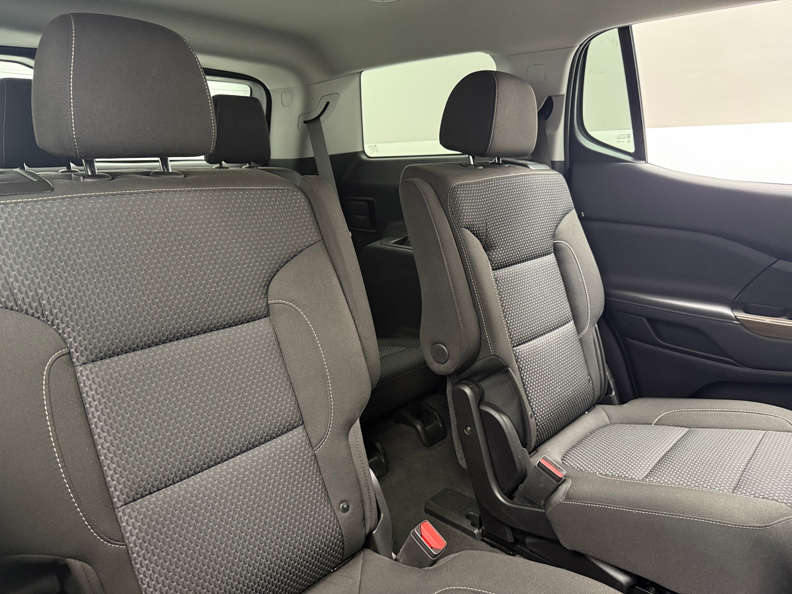 Thumbnail: 2023 GMC Acadia - 6