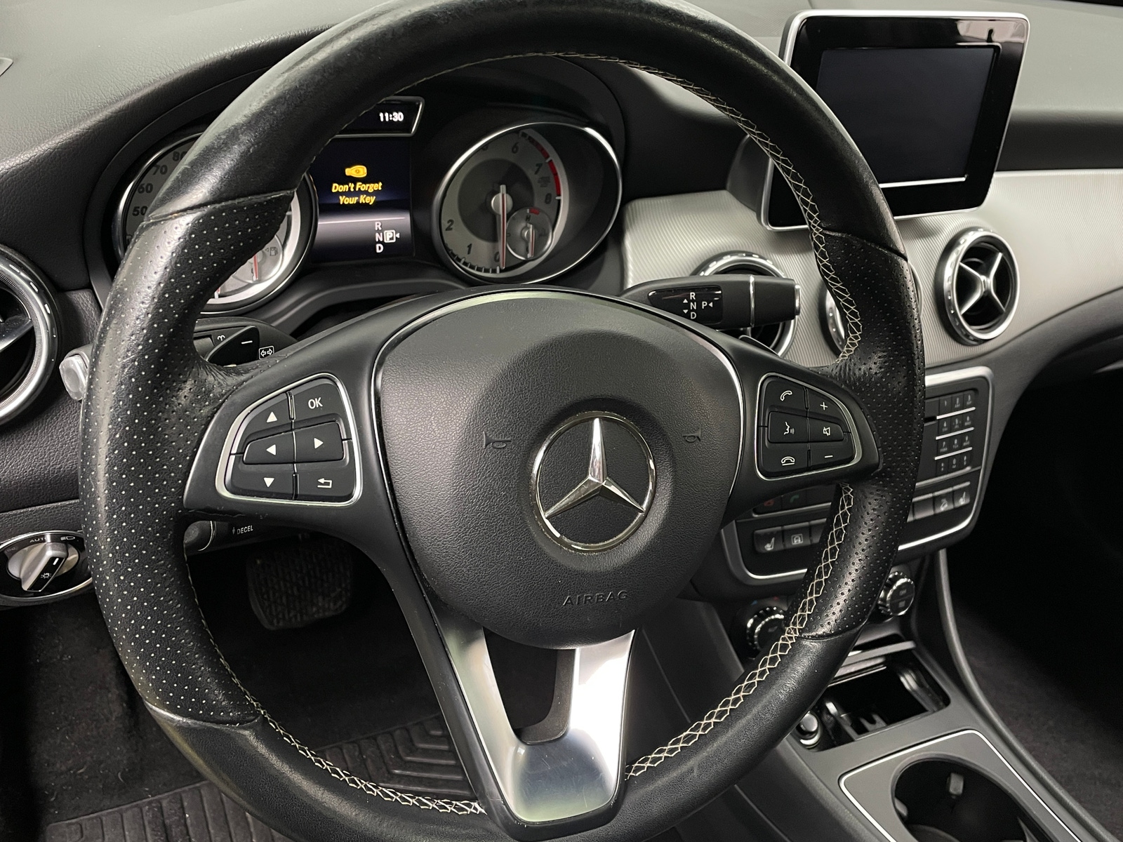 Thumbnail: 2017 Mercedes-Benz GLA - 4