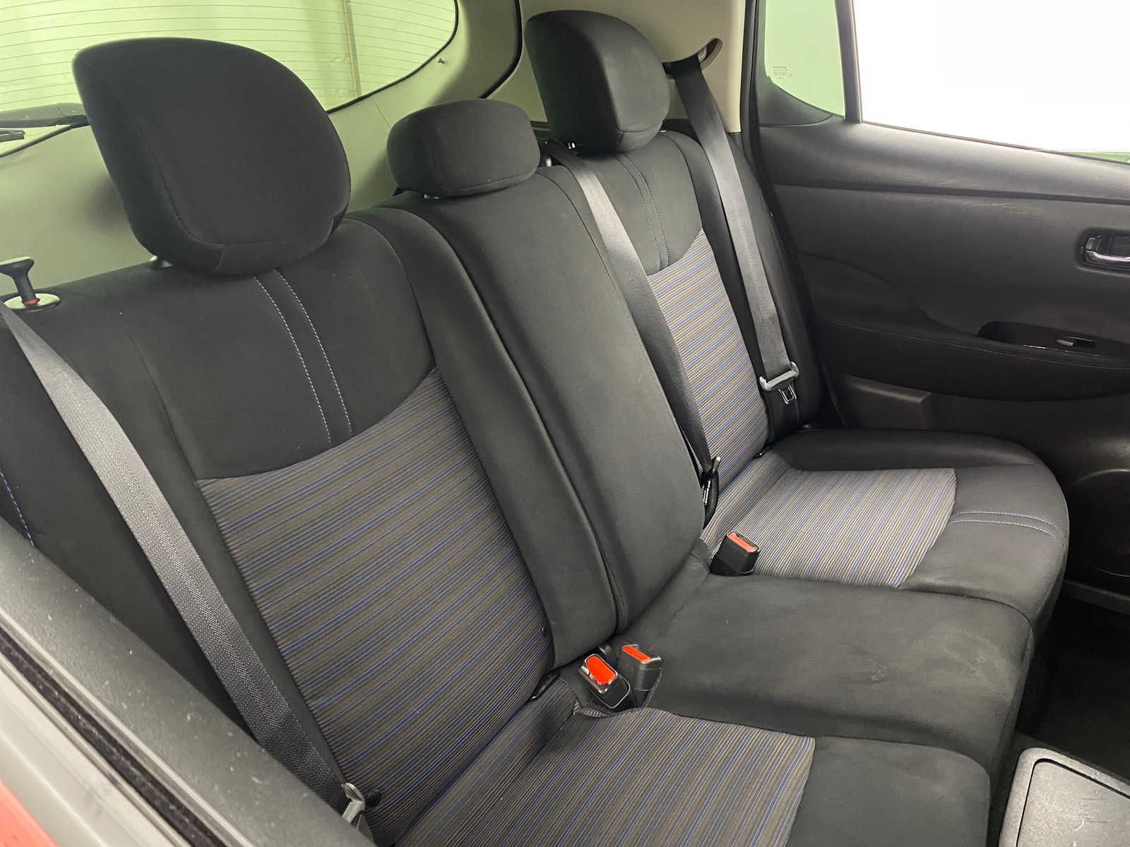 Thumbnail: 2021 Nissan Leaf - 6