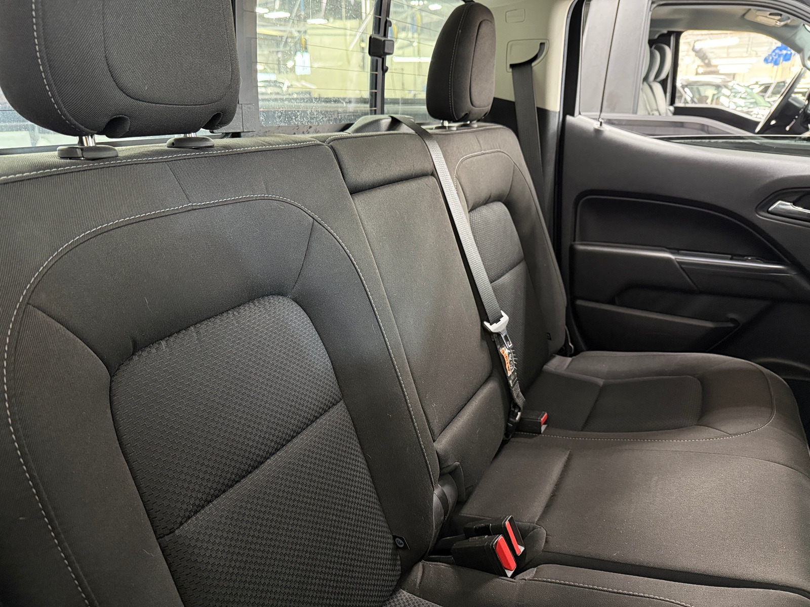 Thumbnail: 2022 Chevrolet Colorado - 6