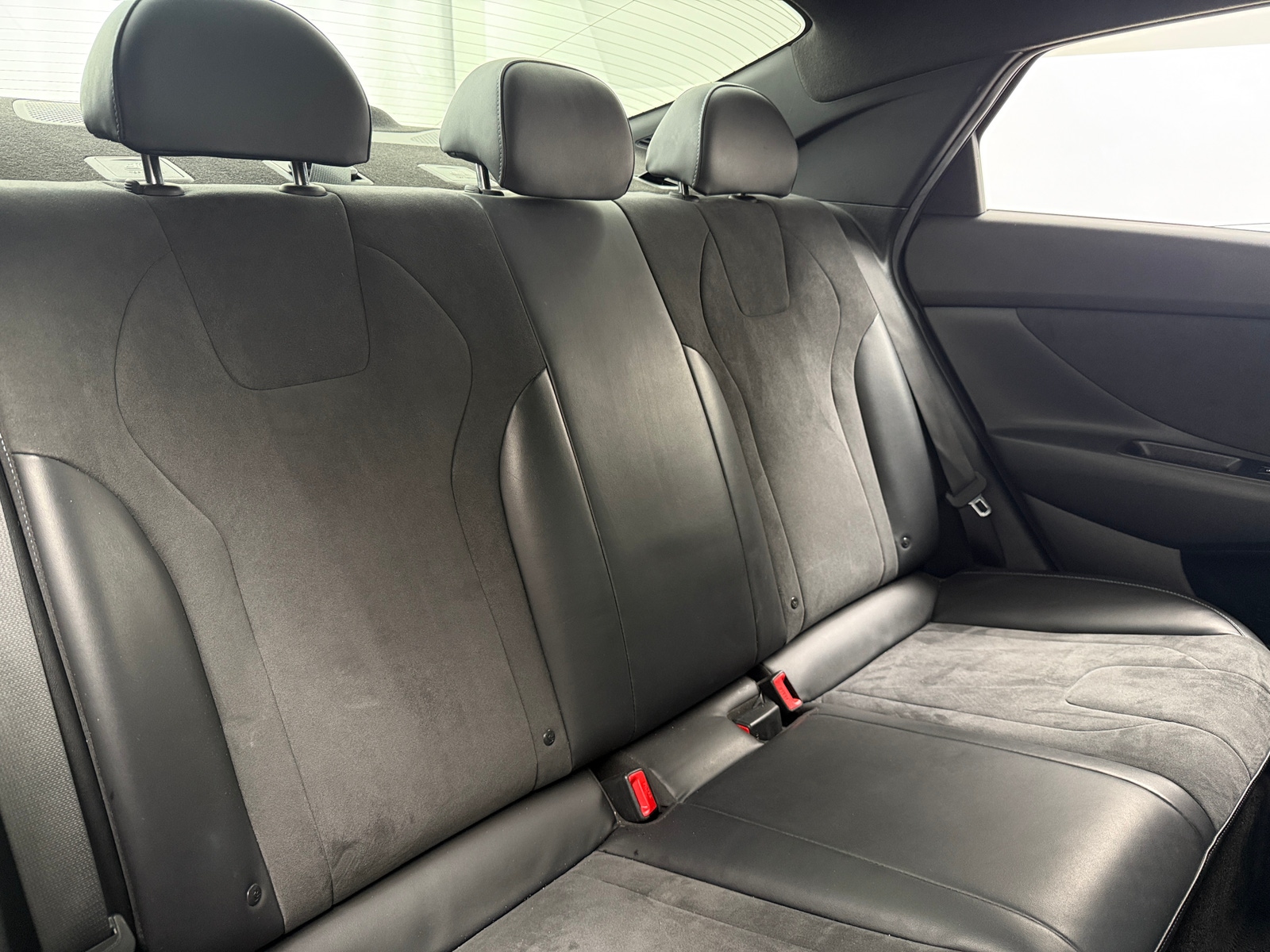 Thumbnail: 2023 Hyundai Elantra - 6