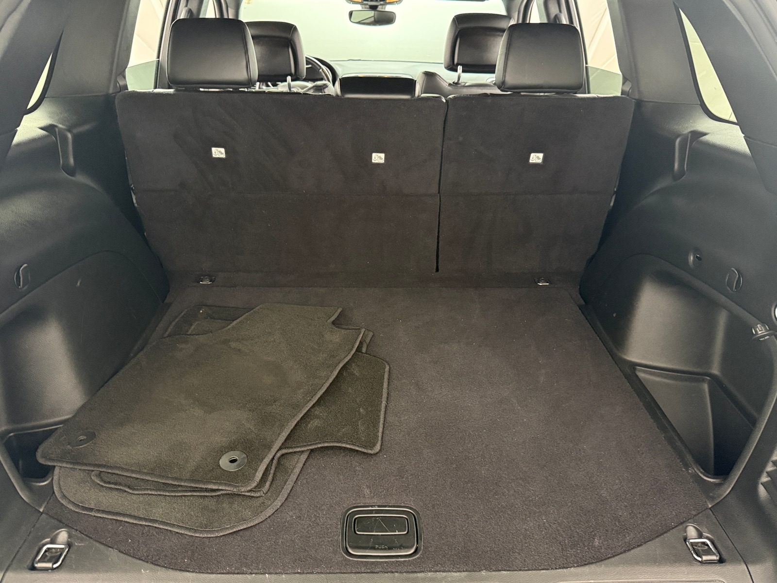 Thumbnail: 2022 Jeep Grand Cherokee - 6