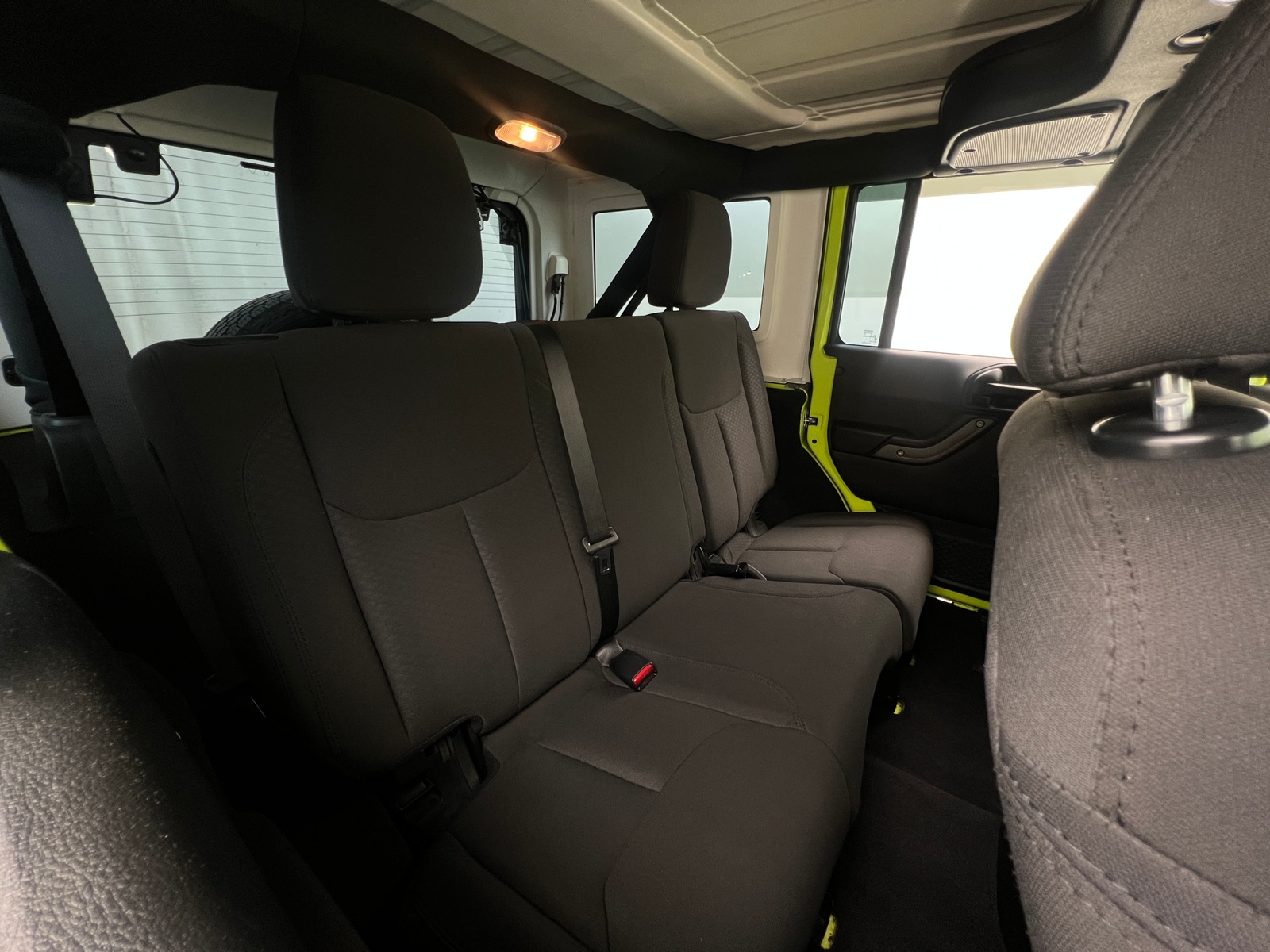 Thumbnail: 2017 Jeep Wrangler - 6