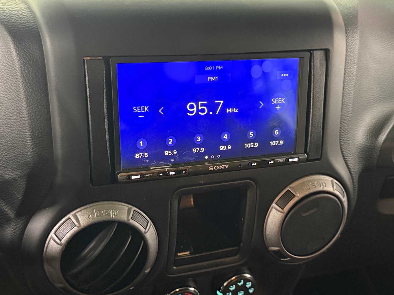 Thumbnail: 2017 Jeep Wrangler - 4