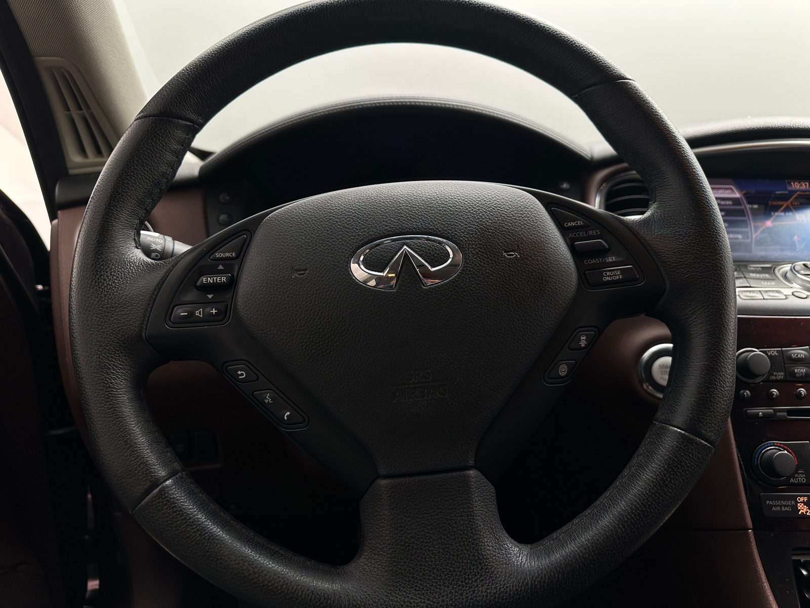 Thumbnail: 2011 INFINITI EX35 - 4