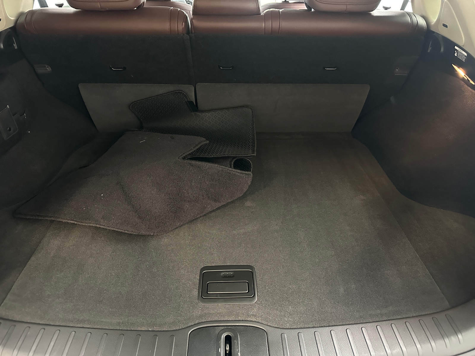 Thumbnail: 2011 INFINITI EX35 - 6