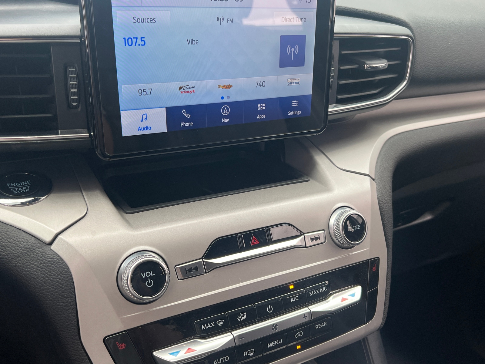 Thumbnail: 2023 Ford Explorer - 4