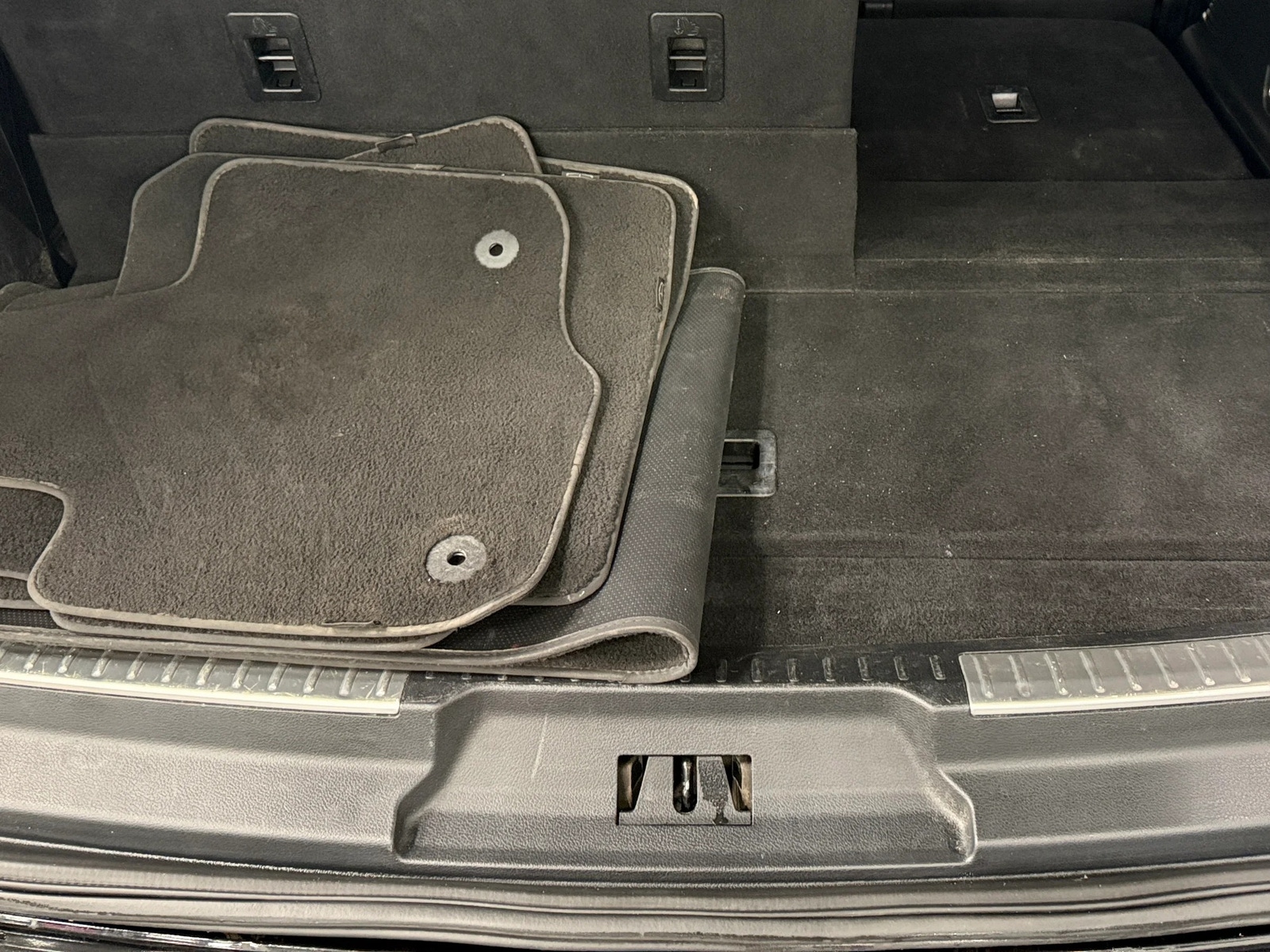 Thumbnail: 2018 Lincoln Navigator - 6