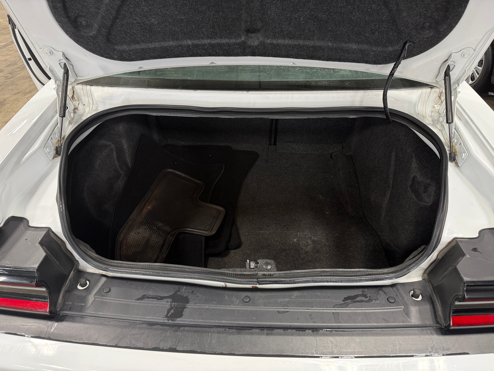 Thumbnail: 2021 Dodge Challenger - 5