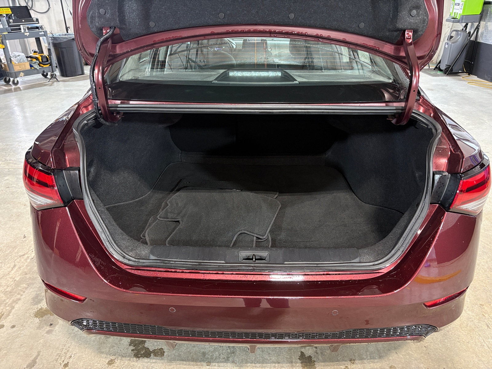 Thumbnail: 2024 Nissan Sentra - 7