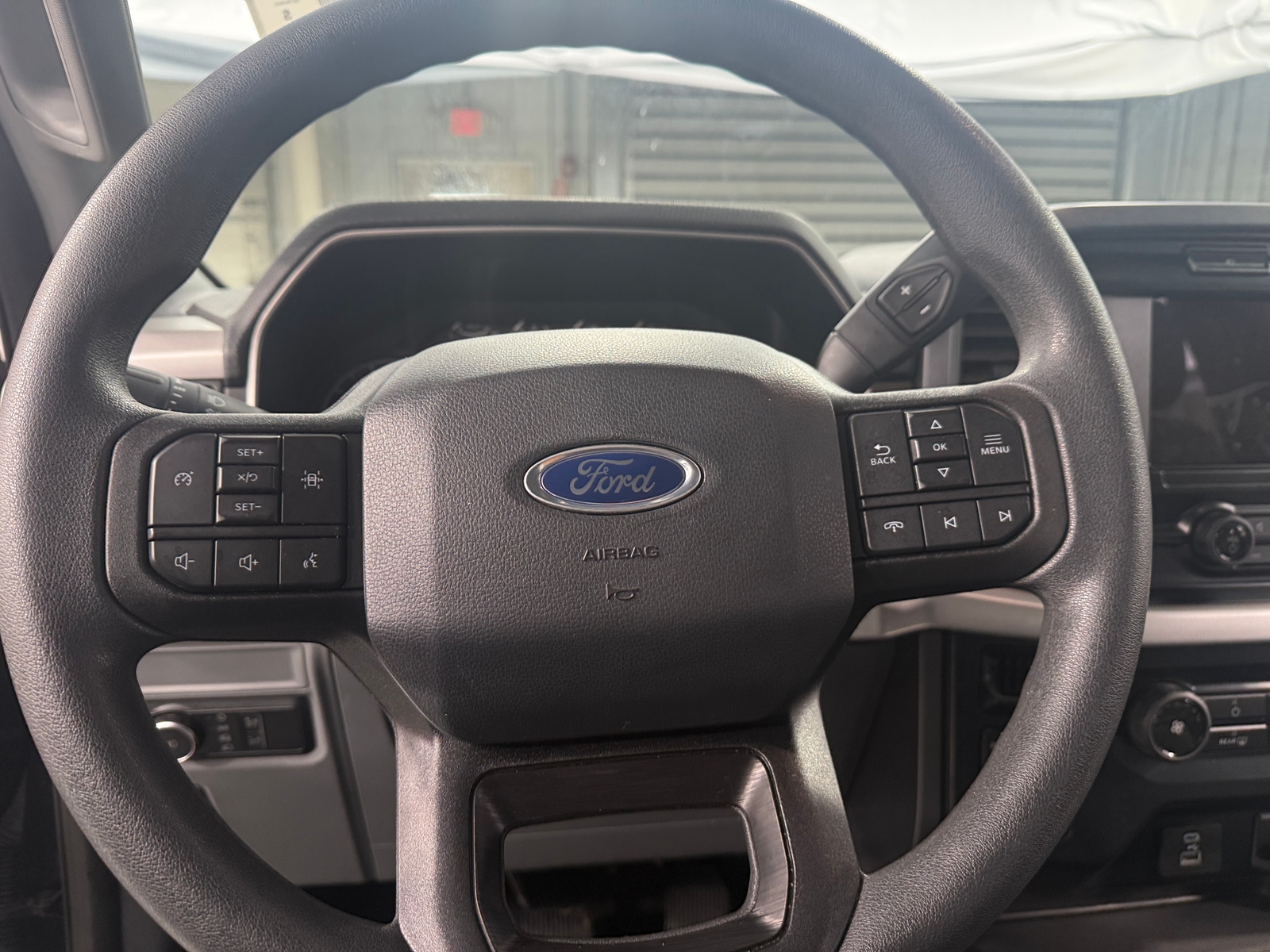 Thumbnail: 2022 Ford Econoline - 5