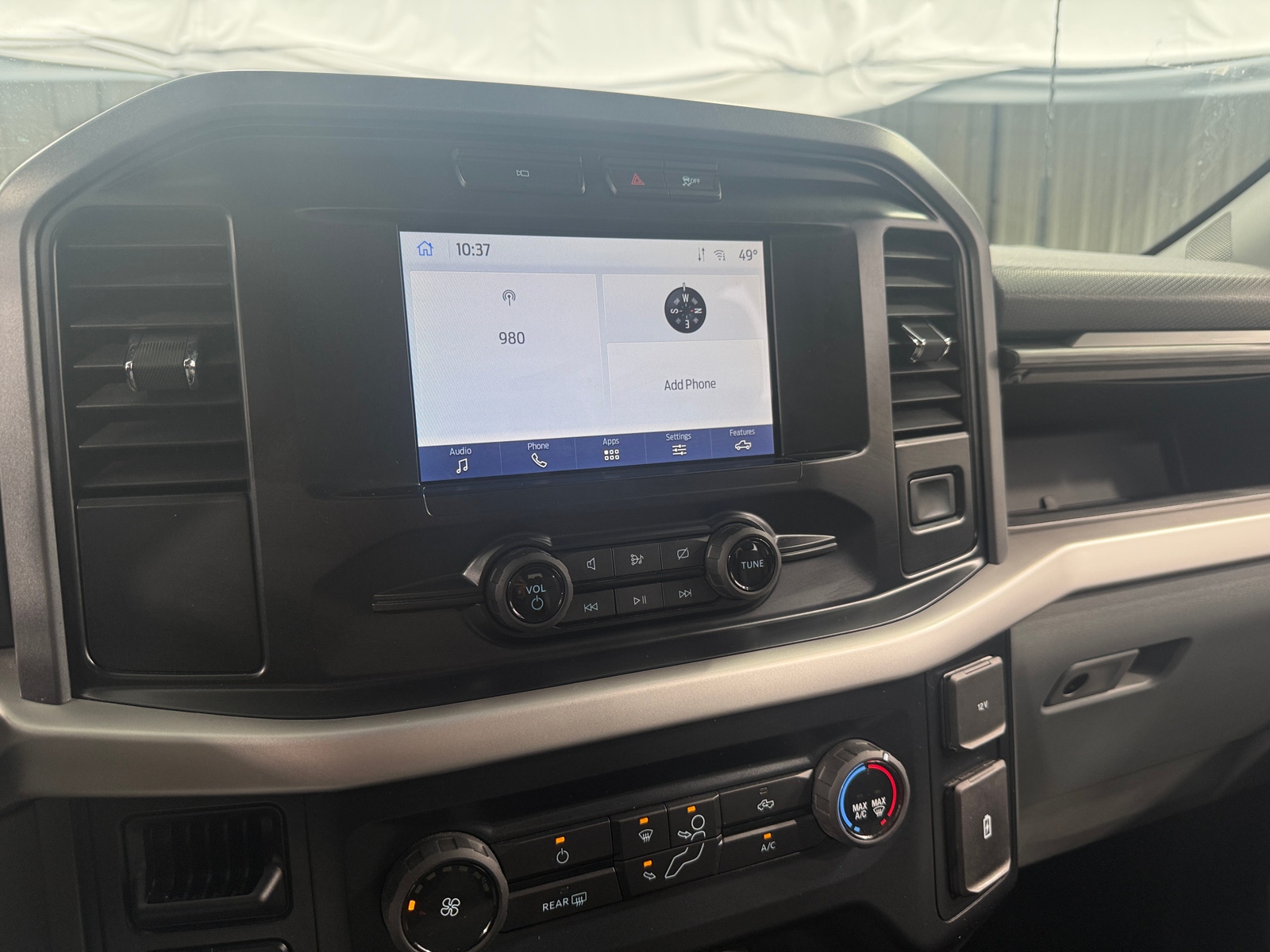 Thumbnail: 2022 Ford Econoline - 4