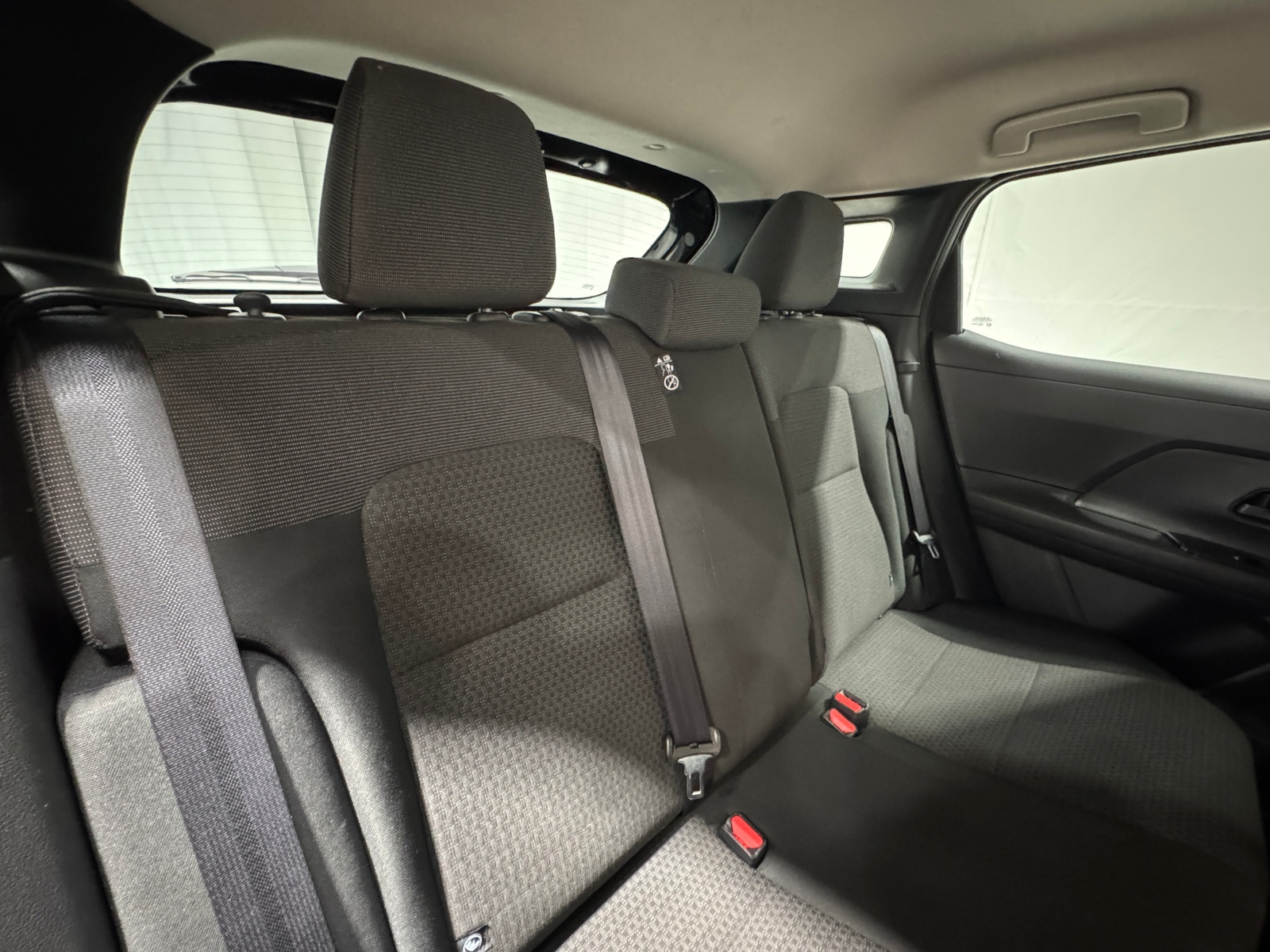 Thumbnail: 2025 Nissan Kicks - 6