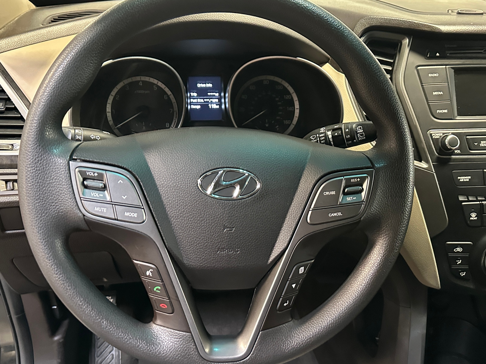 Thumbnail: 2018 Hyundai Santa Fe - 5