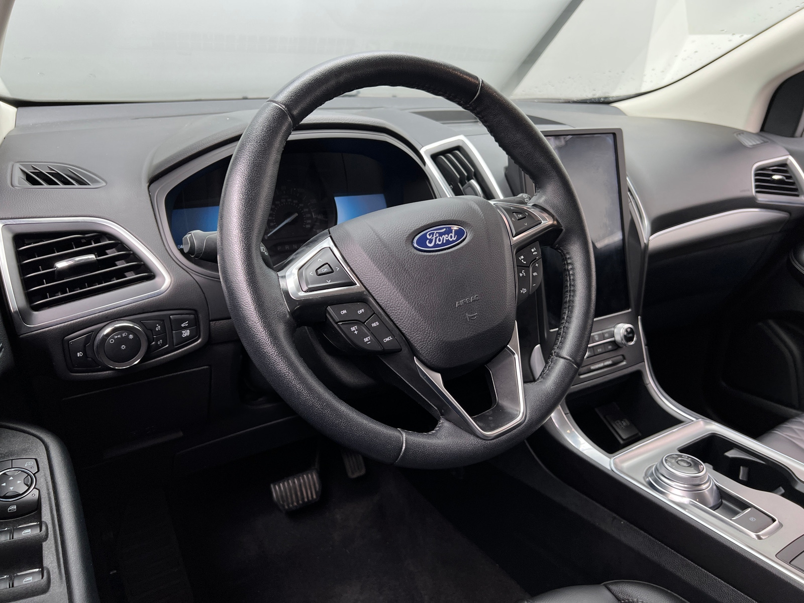 Thumbnail: 2024 Ford Edge - 4