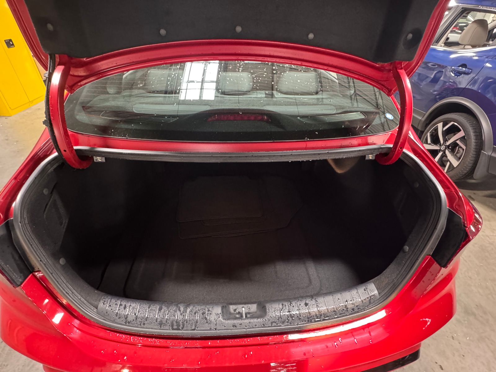 Thumbnail: 2024 Kia Forte - 6