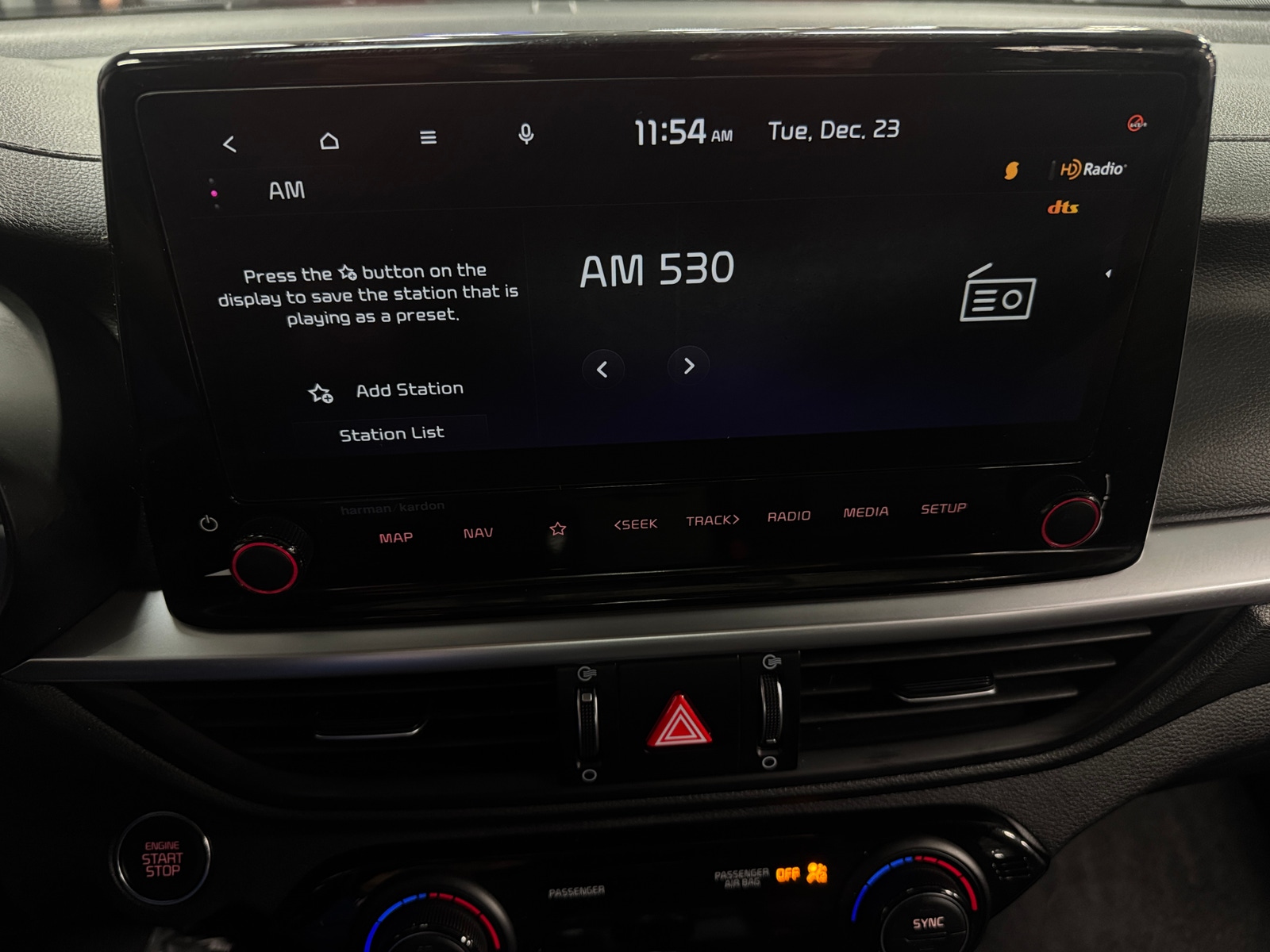 Thumbnail: 2024 Kia Forte - 3