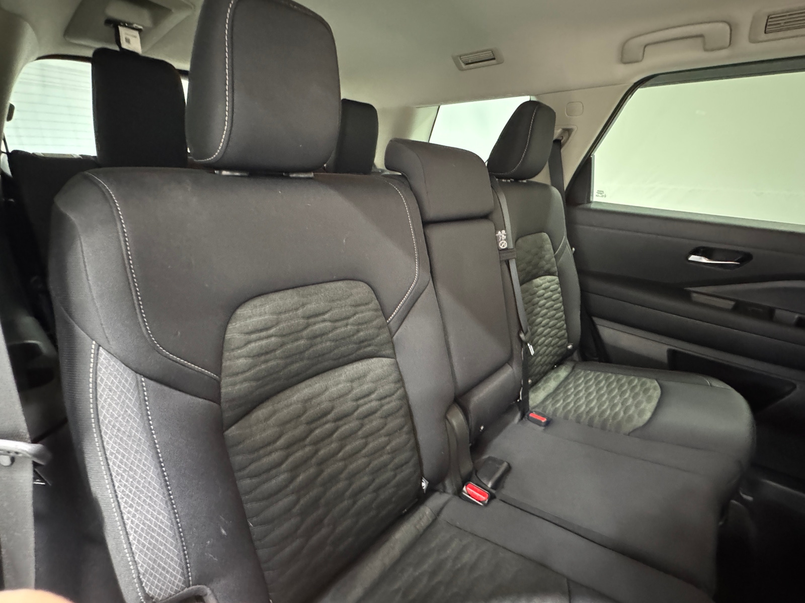 Thumbnail: 2022 Nissan Pathfinder - 6