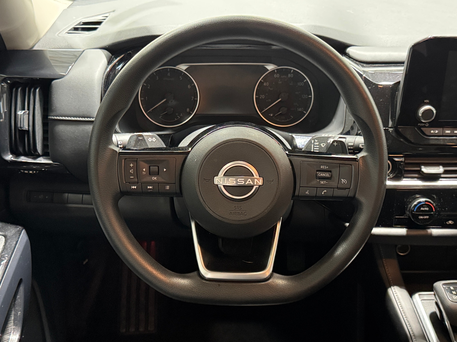 Thumbnail: 2022 Nissan Pathfinder - 5