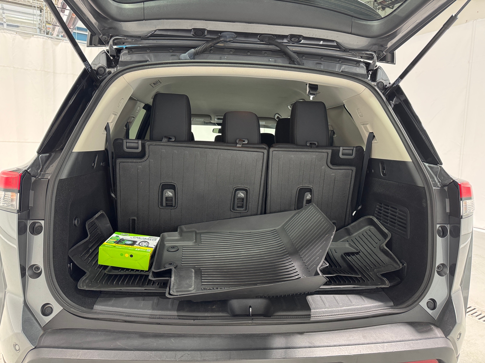 Thumbnail: 2022 Nissan Pathfinder - 7