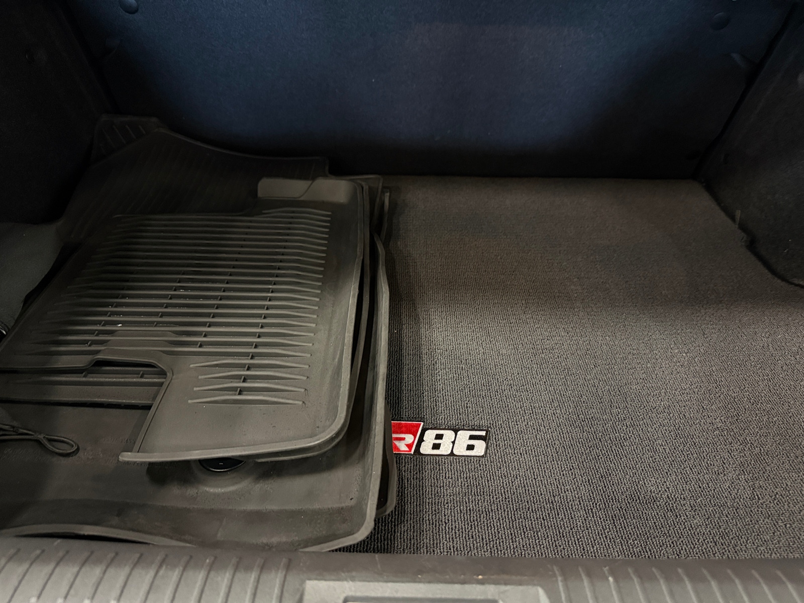 Thumbnail: 2025 Toyota GR86 - 4