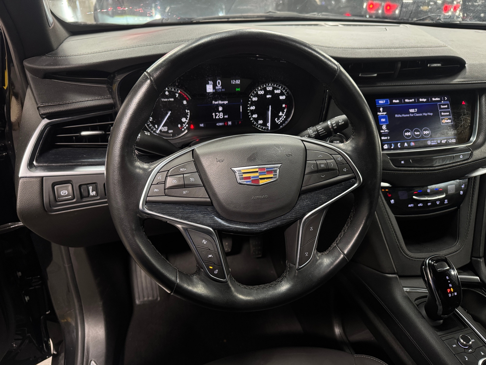 Thumbnail: 2024 Cadillac XT5 - 4