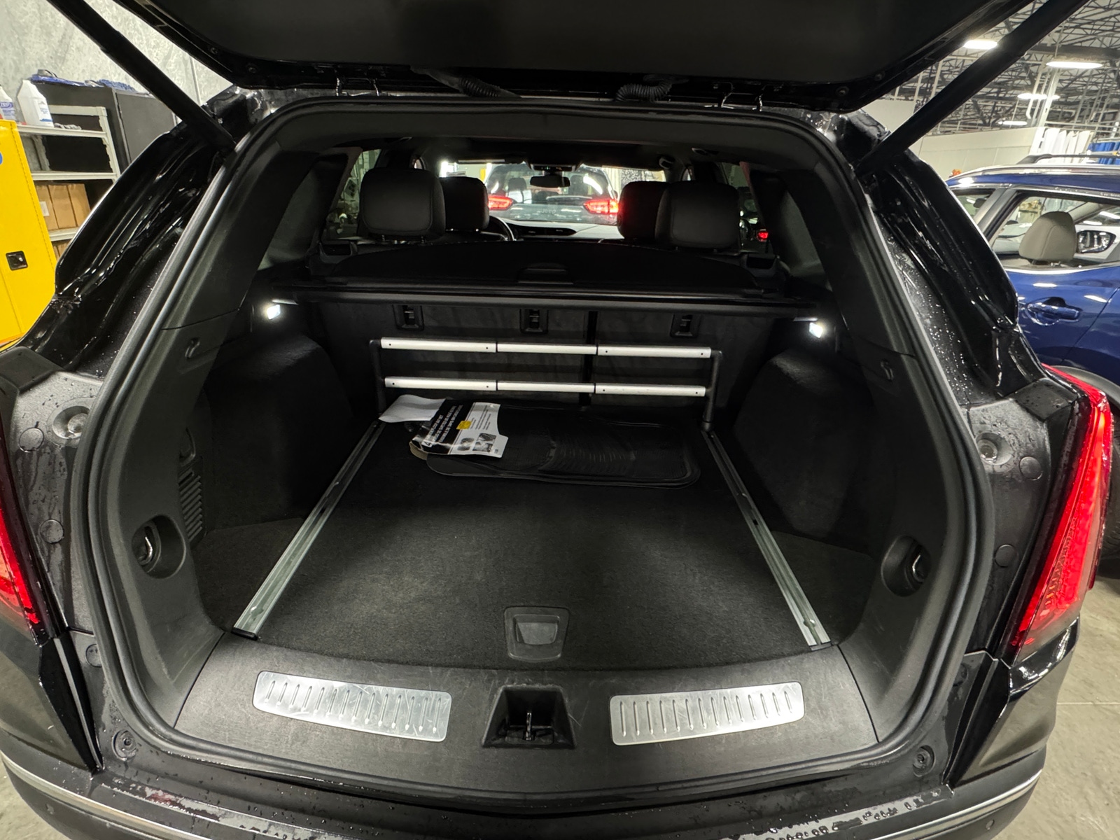 Thumbnail: 2024 Cadillac XT5 - 6