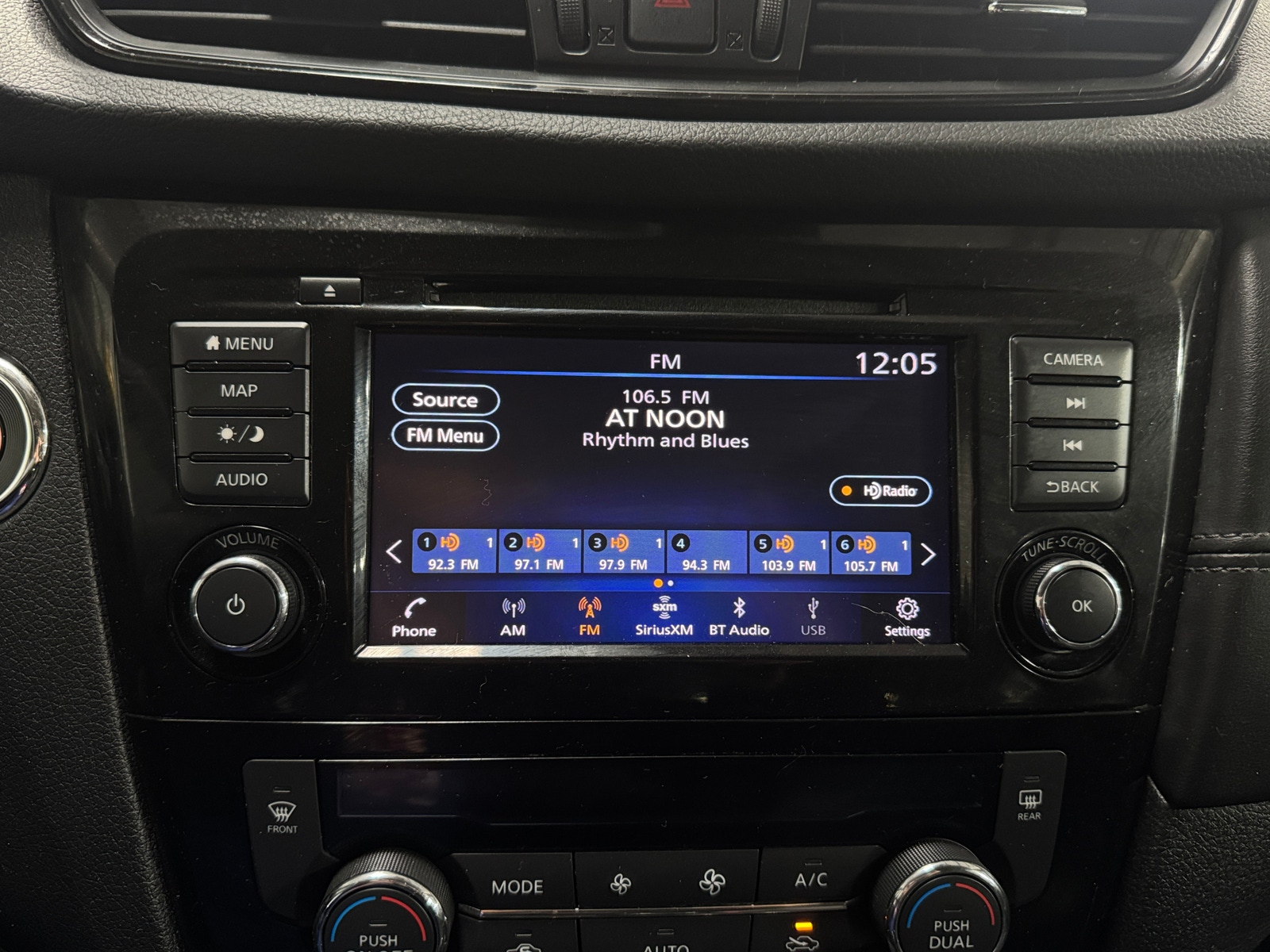 Thumbnail: 2020 Nissan Rogue - 3