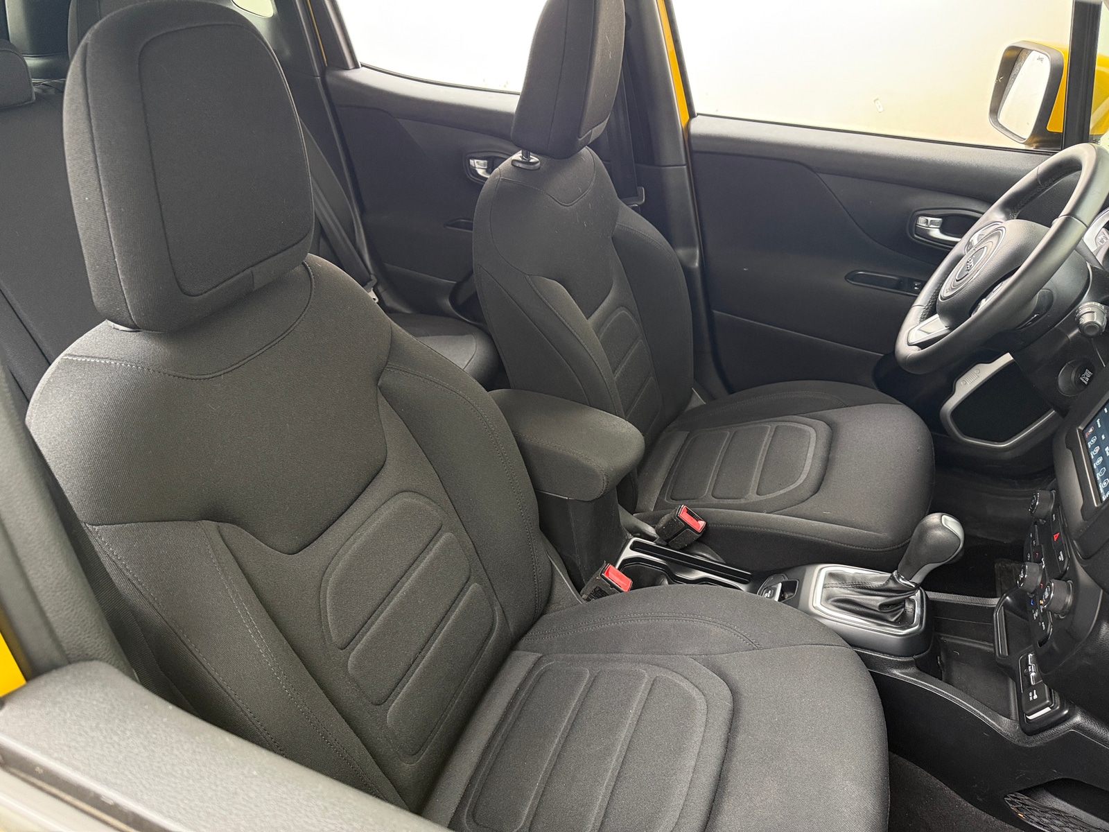 Thumbnail: 2018 Jeep Renegade - 2