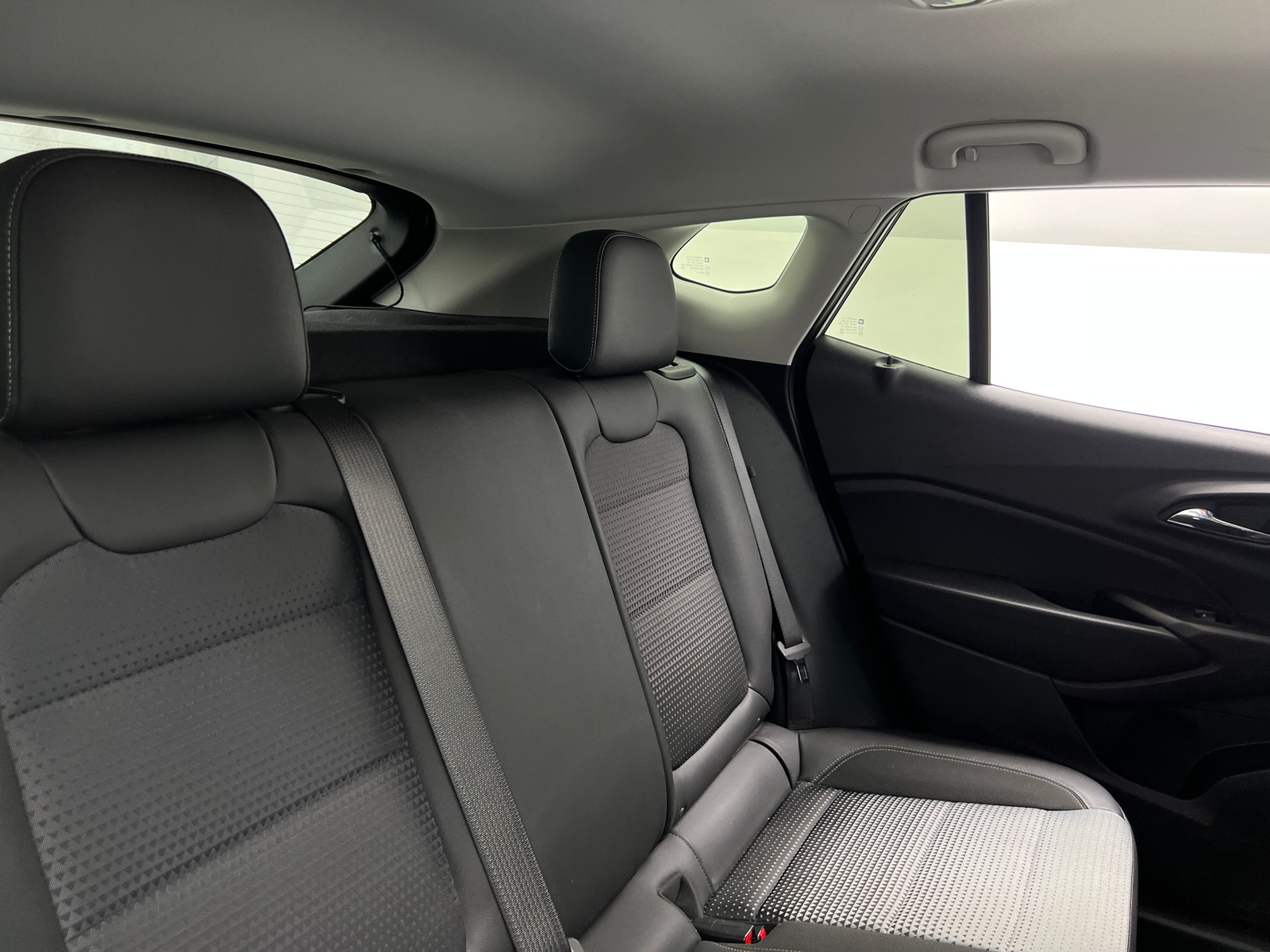 Thumbnail: 2025 Chevrolet Trax - 6