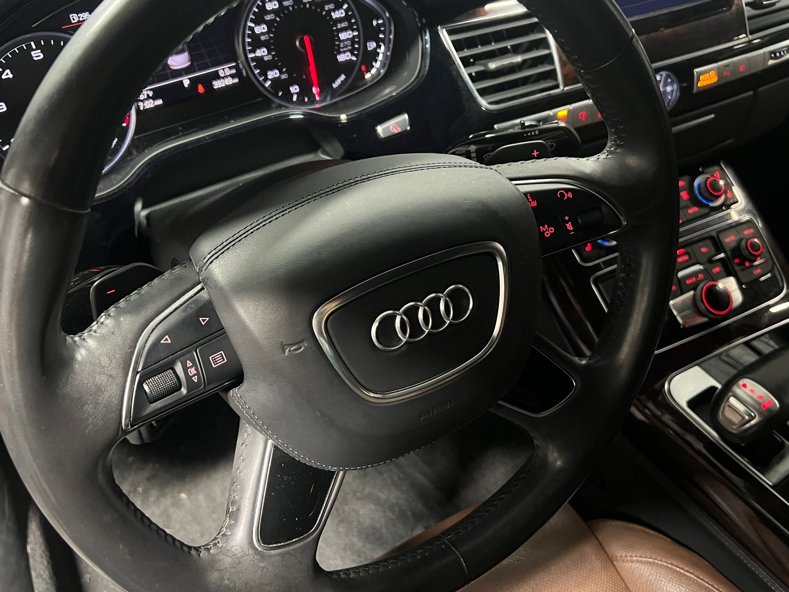 Thumbnail: 2013 Audi A8 - 4