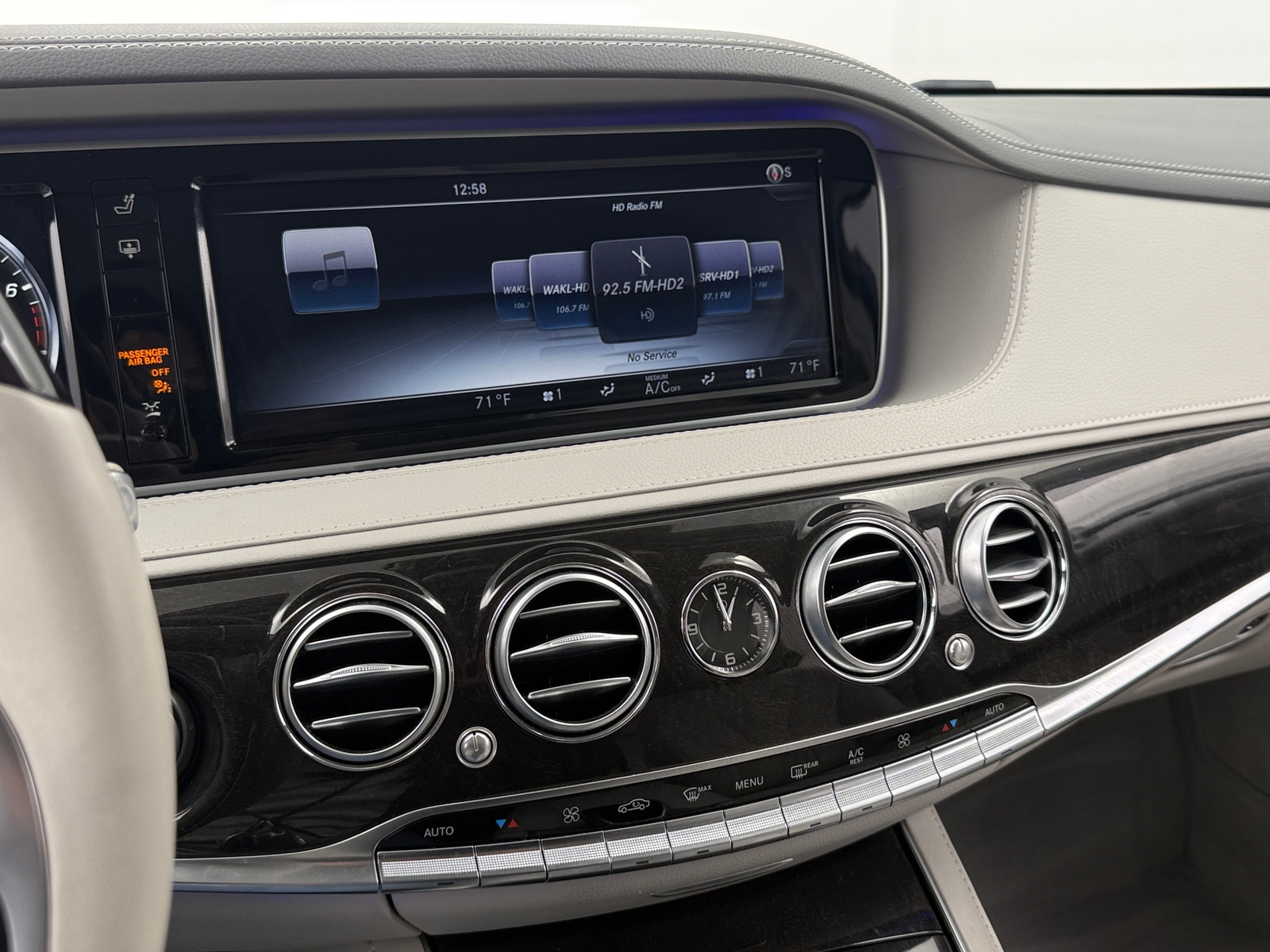 Thumbnail: 2016 Mercedes-Benz S-Class - 3