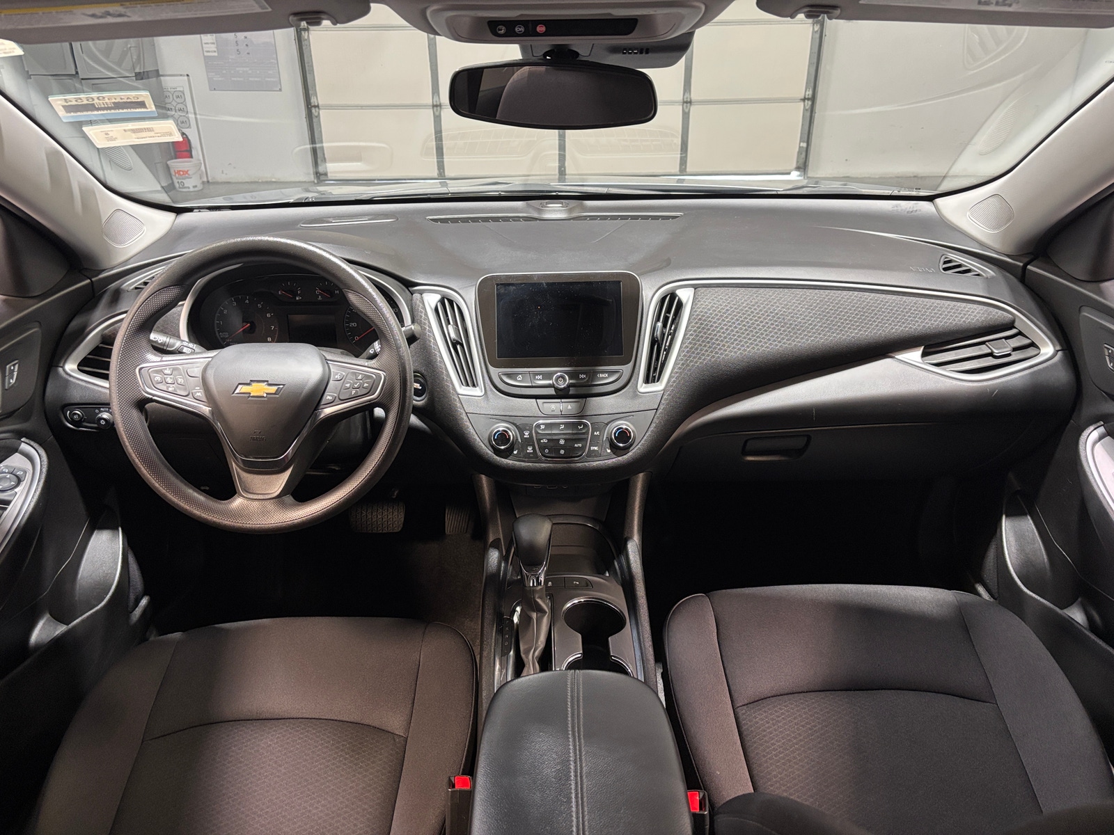 Thumbnail: 2024 Chevrolet Malibu - 3