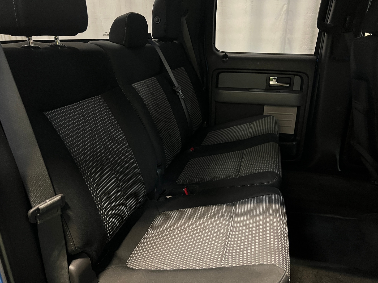 Thumbnail: 2014 Ford Econoline - 6