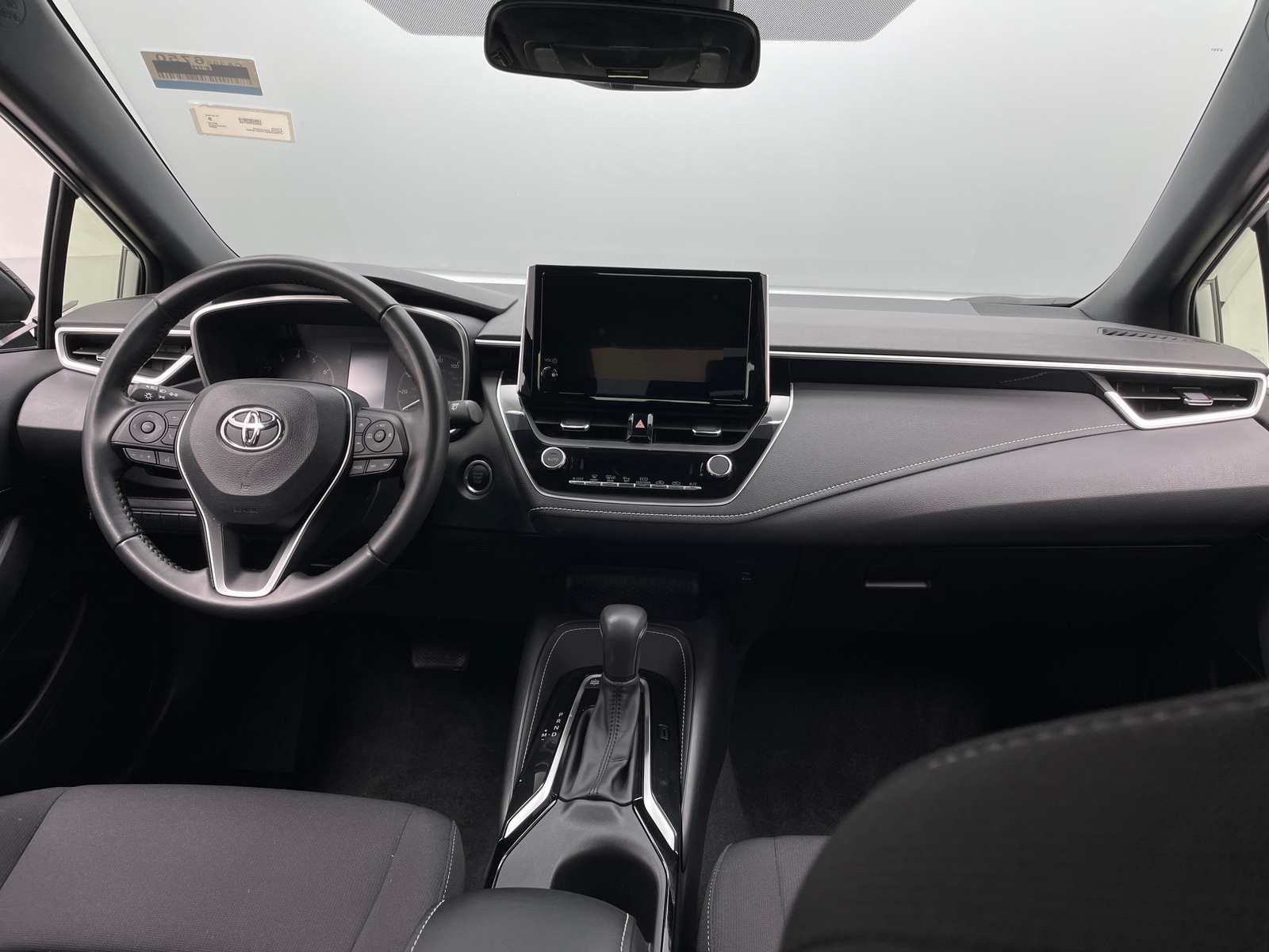 Thumbnail: 2024 Toyota Corolla - 3