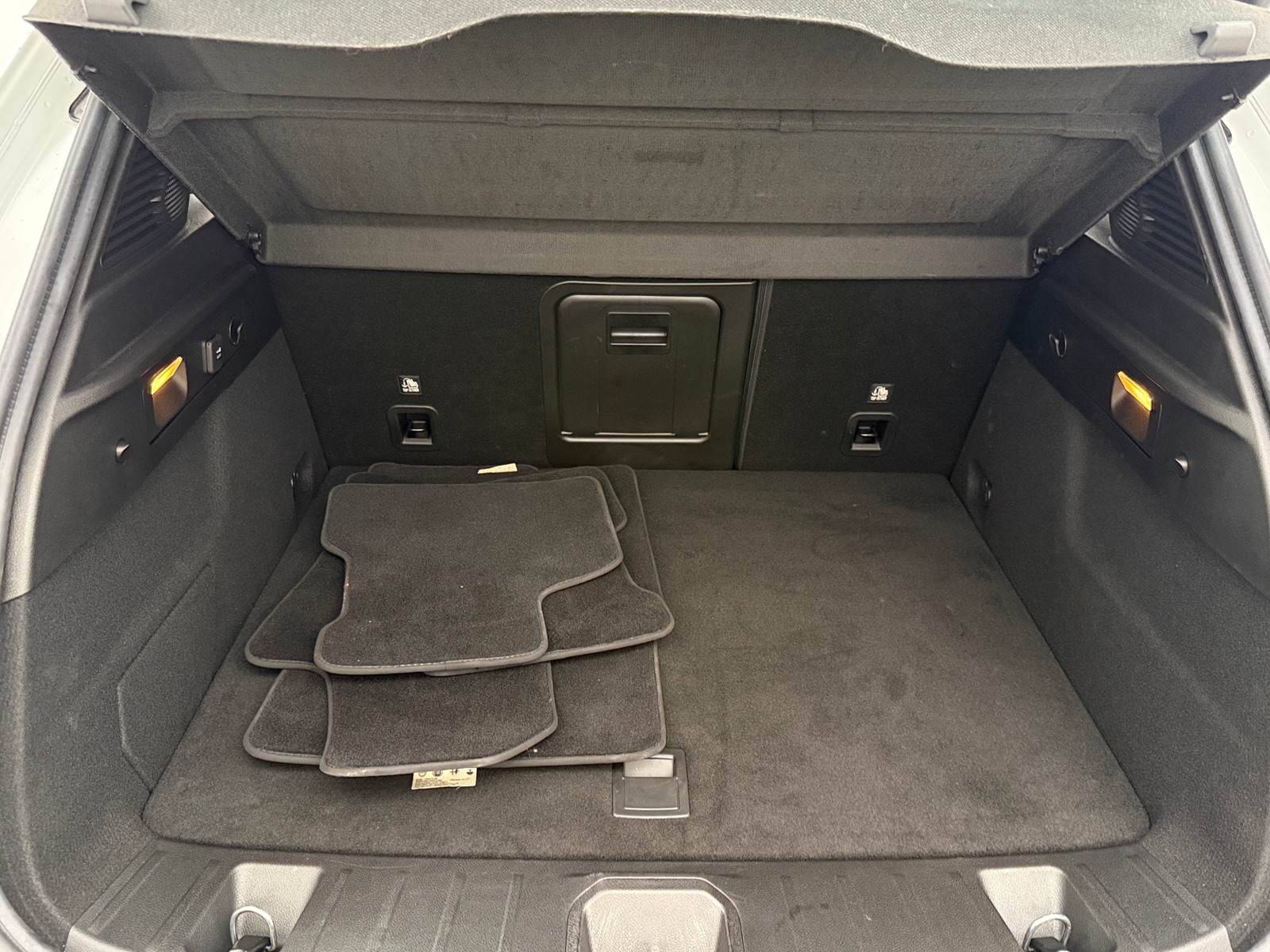 Thumbnail: 2024 Alfa Romeo Tonale - 7