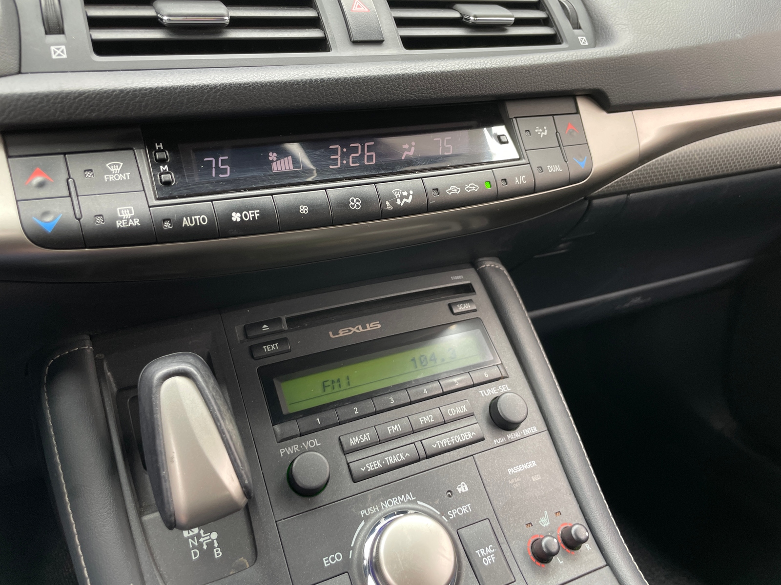 Thumbnail: 2016 Lexus CT - 3