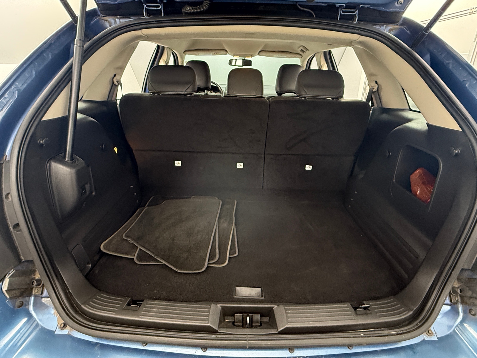 Thumbnail: 2010 Ford Edge - 6