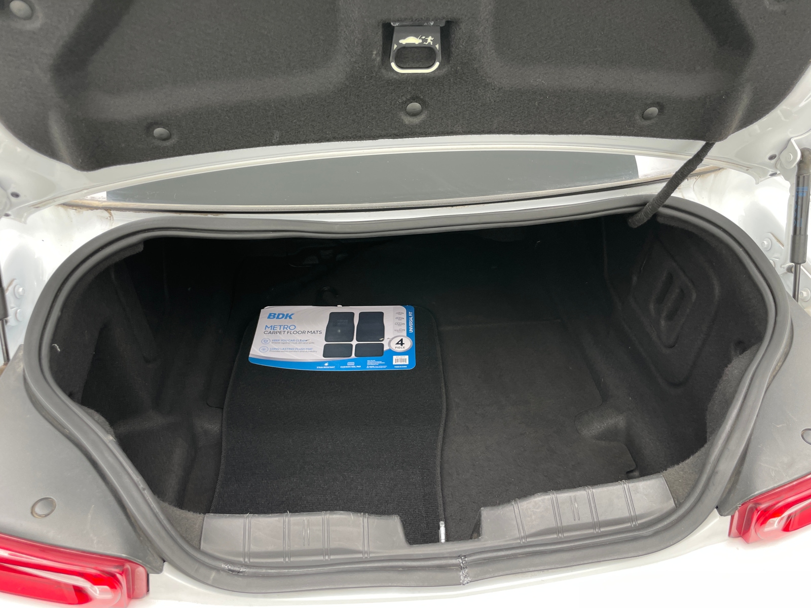 Thumbnail: 2020 Chevrolet Camaro - 5